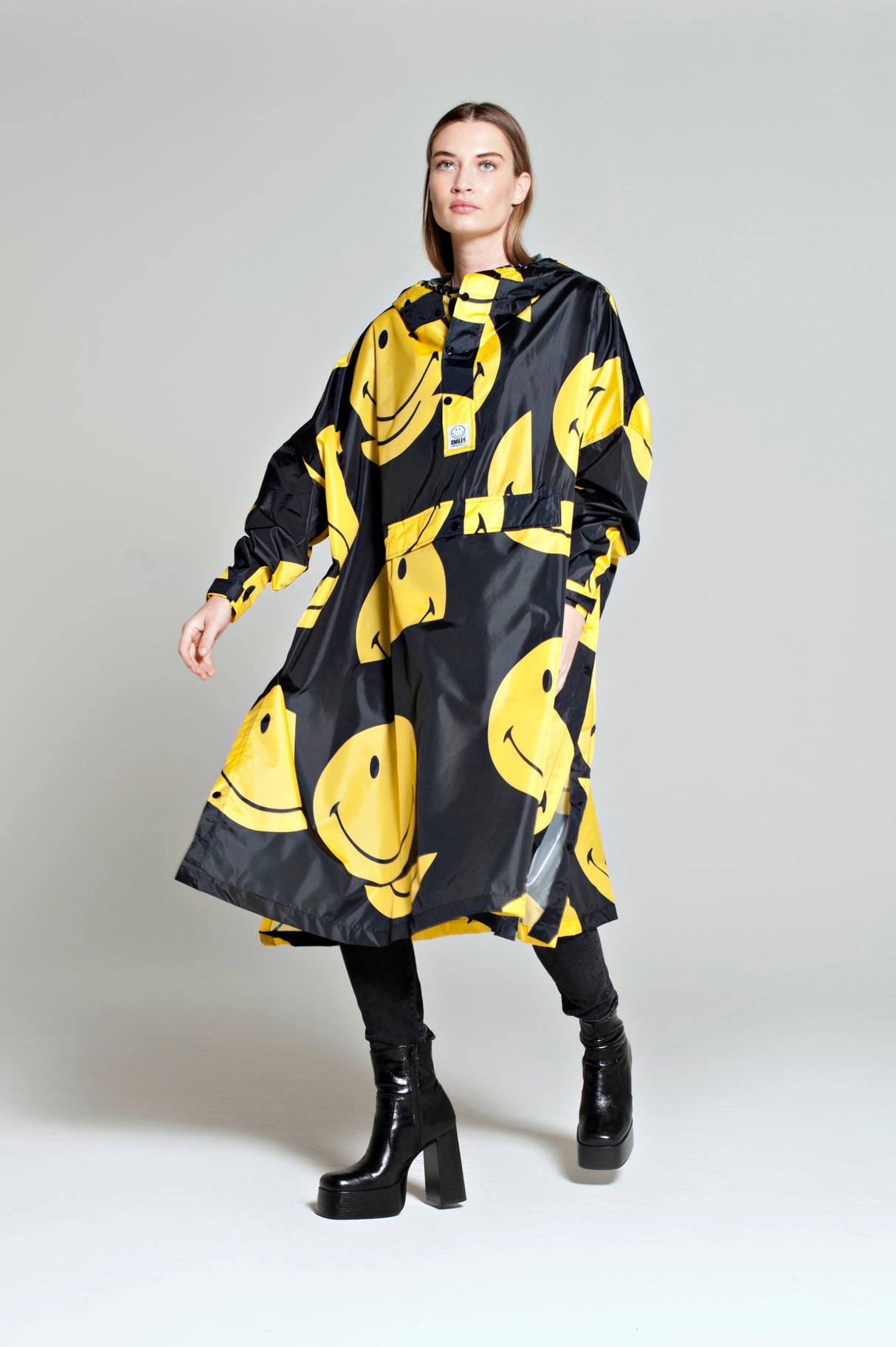 Rainkiss 'Smiley Originals' All Smiles - Rain Poncho